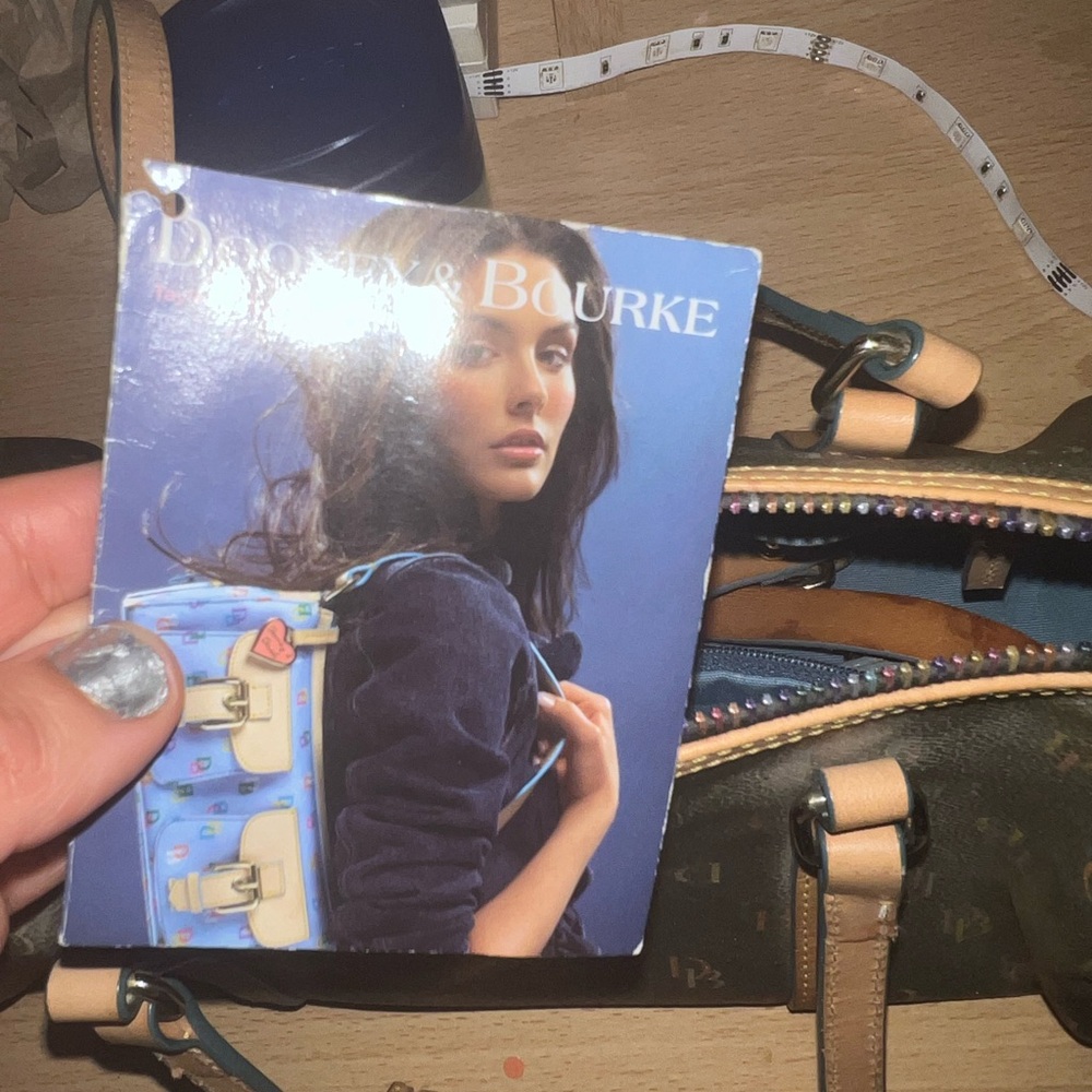 Dooney & Bourke bag - Picture 5 of 6